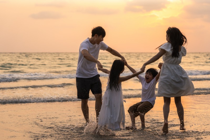 Top 3 destinații de vacanță pentru familii - unde merită să mergi cu copiii în 2026